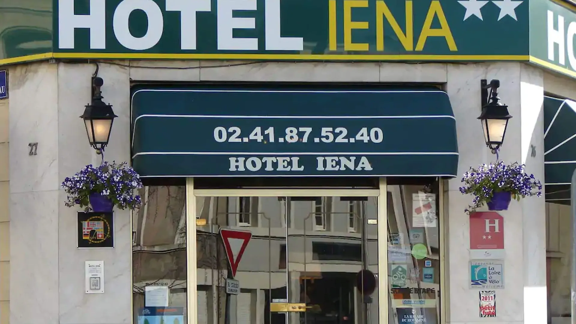 2 Hôtels Malins près de l'UCO Angers Worth Booking
